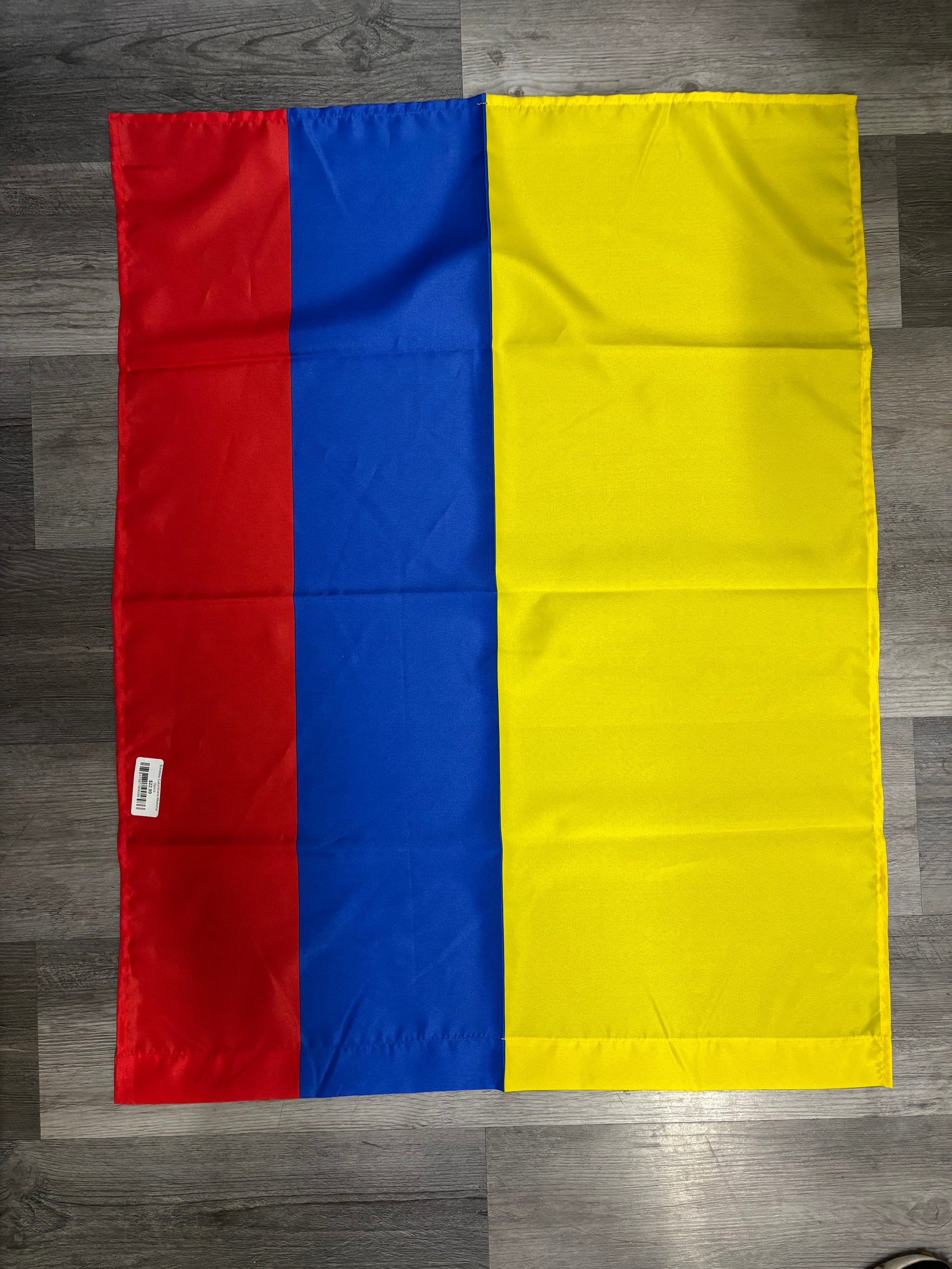 Bandera Colombiana Mediana Opaca